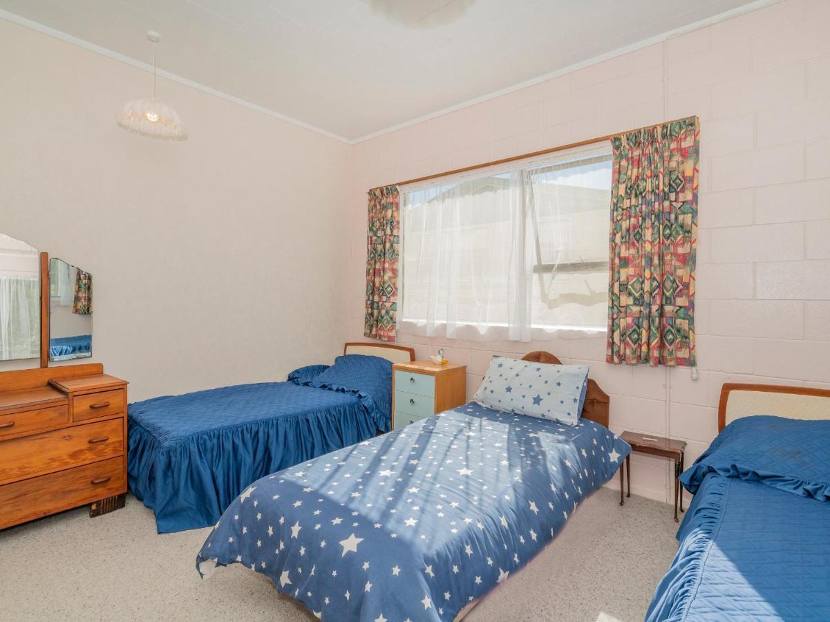 Cosy At Cooks - Cooks Beach Downstairs Unit Экстерьер фото