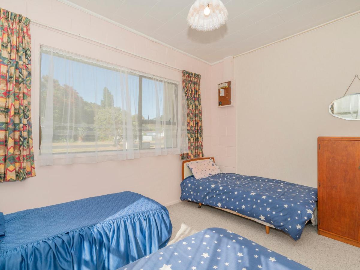 Cosy At Cooks - Cooks Beach Downstairs Unit Экстерьер фото